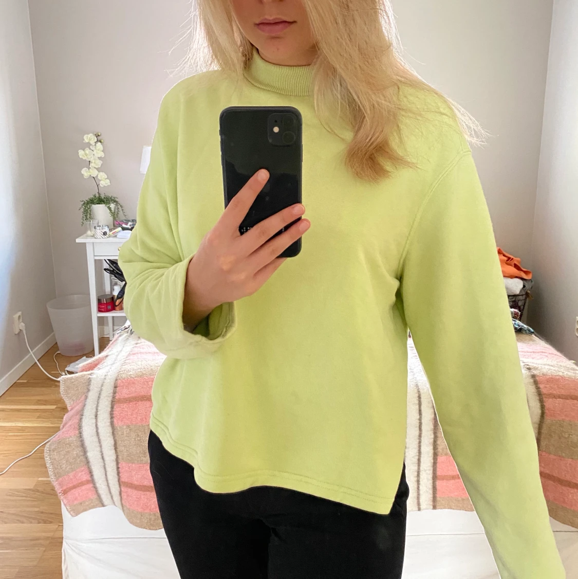 Långärmad tröja från Weekday  - 90