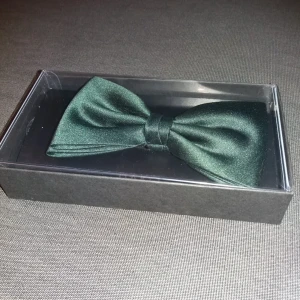  - Grön fluga, använd et               t par gånger. 30 utan frakt