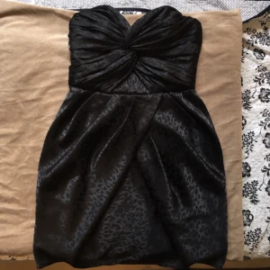  - Endast använd vid två tillfällen. Som ny!