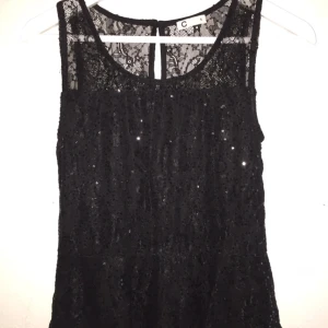  - Topp i paljett, knappt använd 