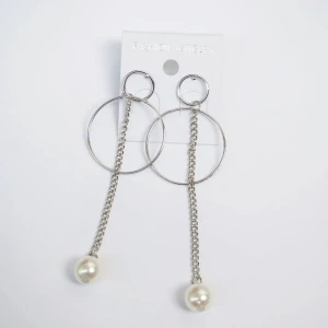  - nya örhängen  (rodium, nickel)