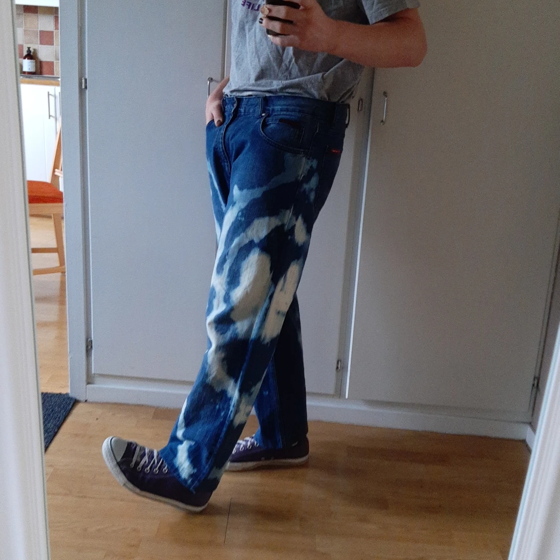 Bleach dyed jeans  - 90