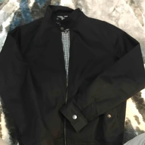  - Höstjackan i nyskick 