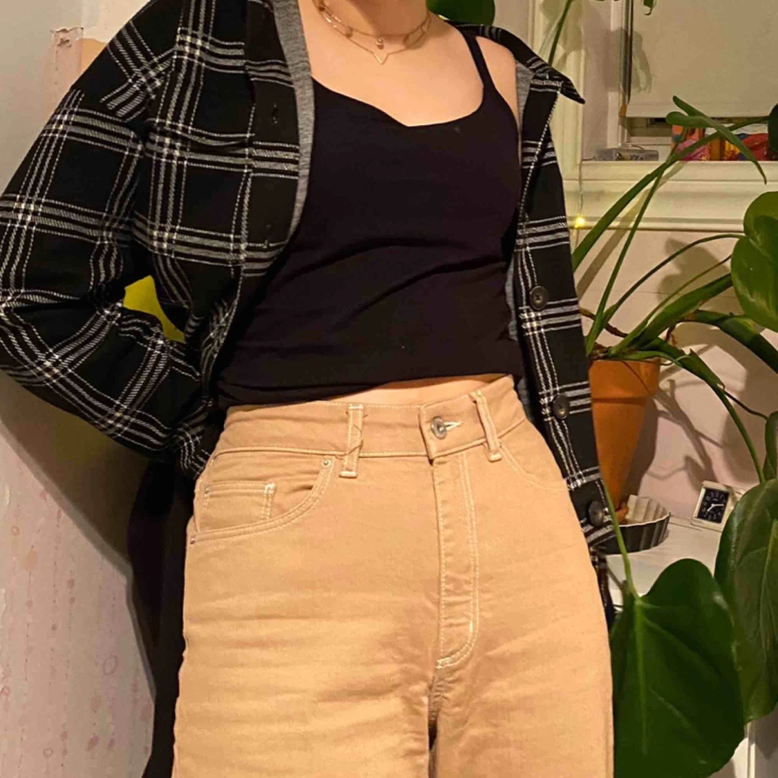 Carin Wester Raka Beigea byxor - 90