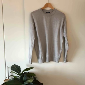  - Merinoullströja från J. Lindeberg, Kerli Perfect Merino. Sparsamt använd!