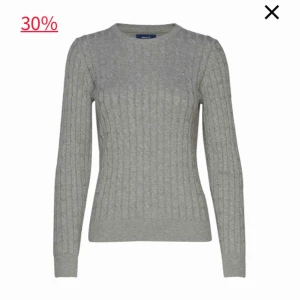  - Kabelstickad gant tröja 