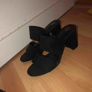  - Helt oanvänd klackskor