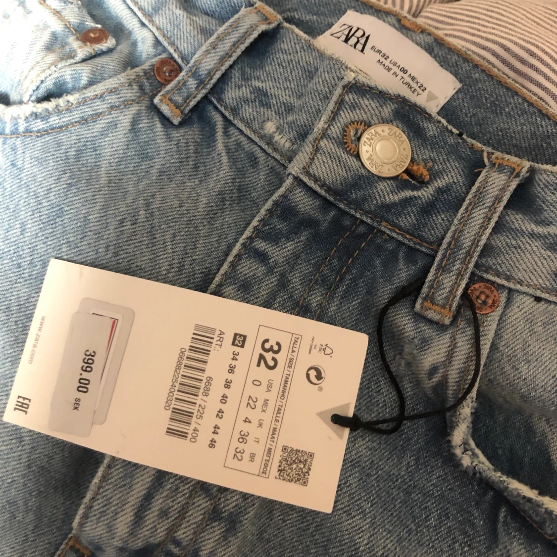 Wide jeans från zara  - 90
