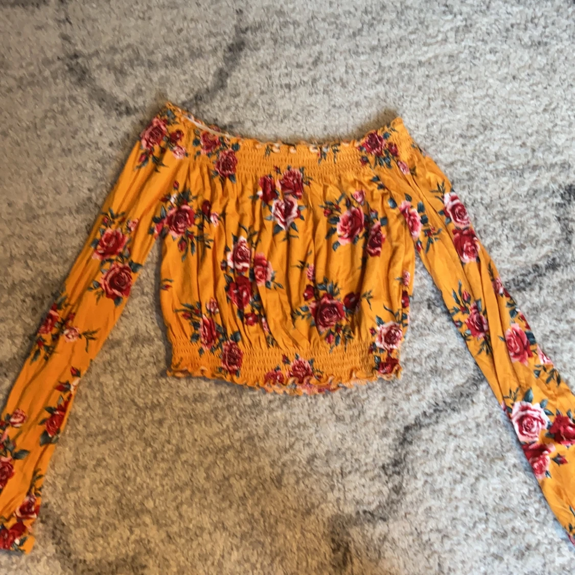 H&M sommar tröja strl XS - 90