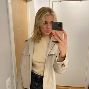 Jacka i läderimitation NA-Kd - Skjort/jacka i läderimitation som jag inte anvönder längre. Kanske oversized typ