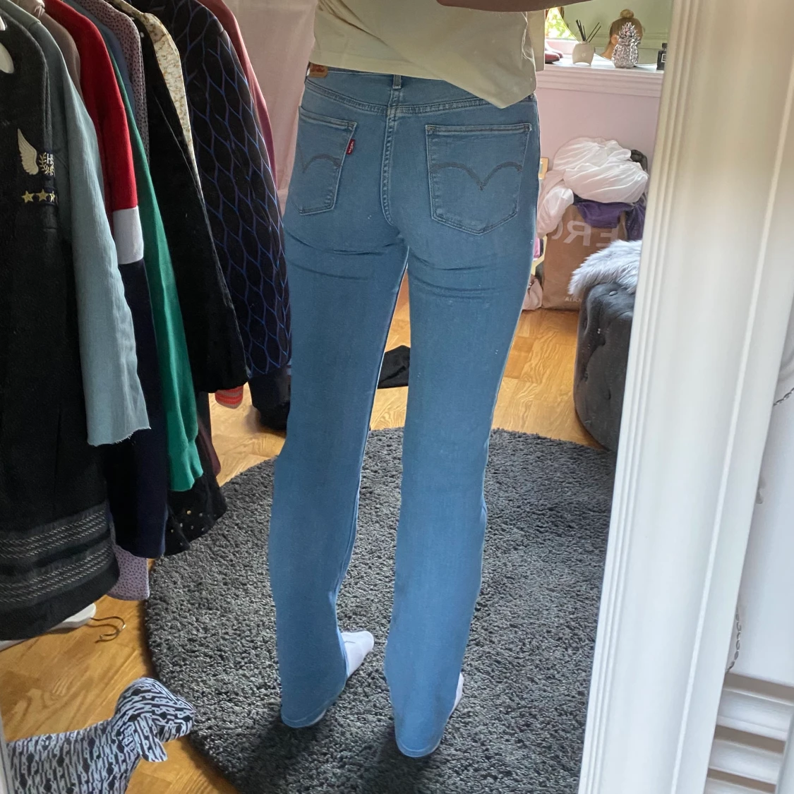 Levis Jeans - 90