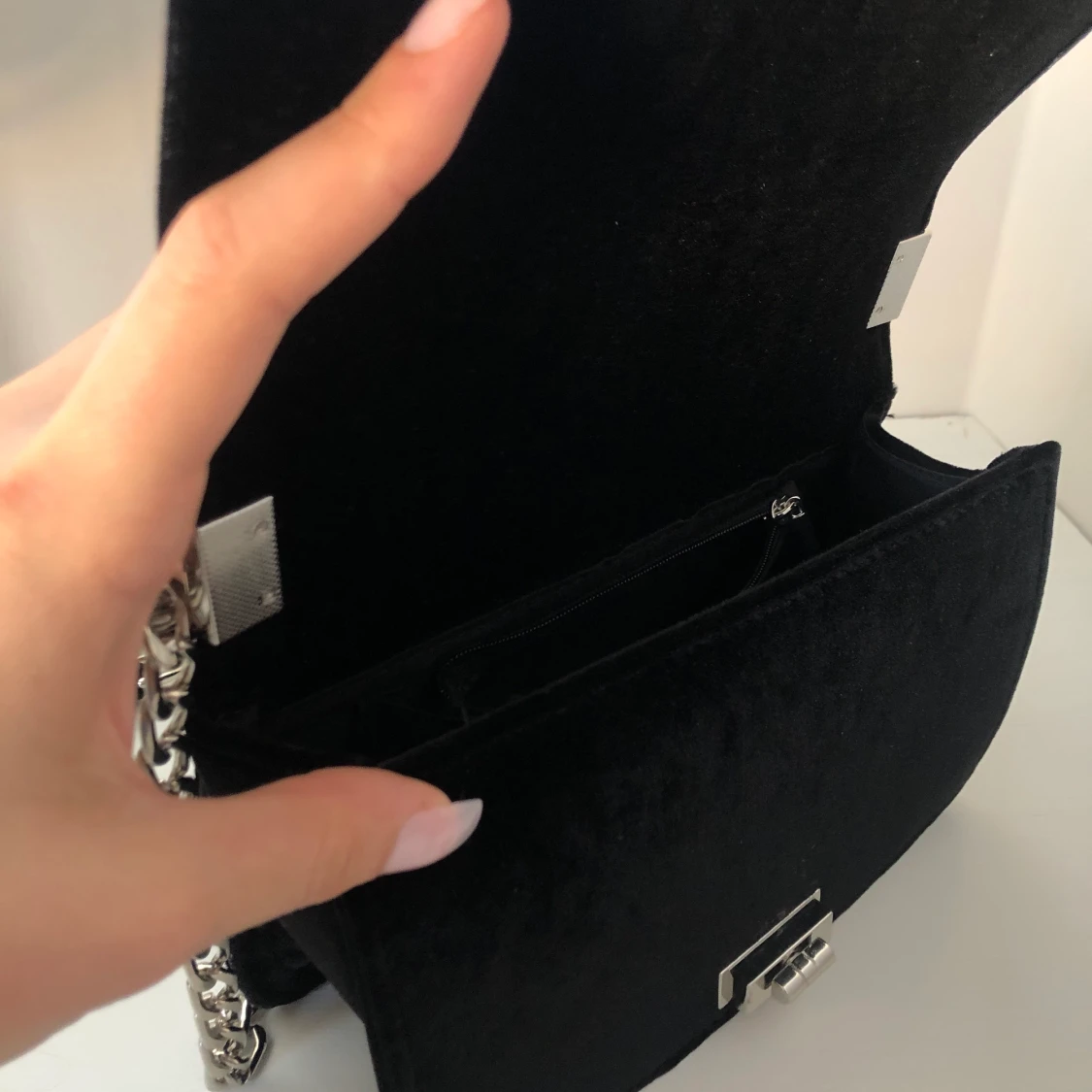 Handväska nyskick - 91