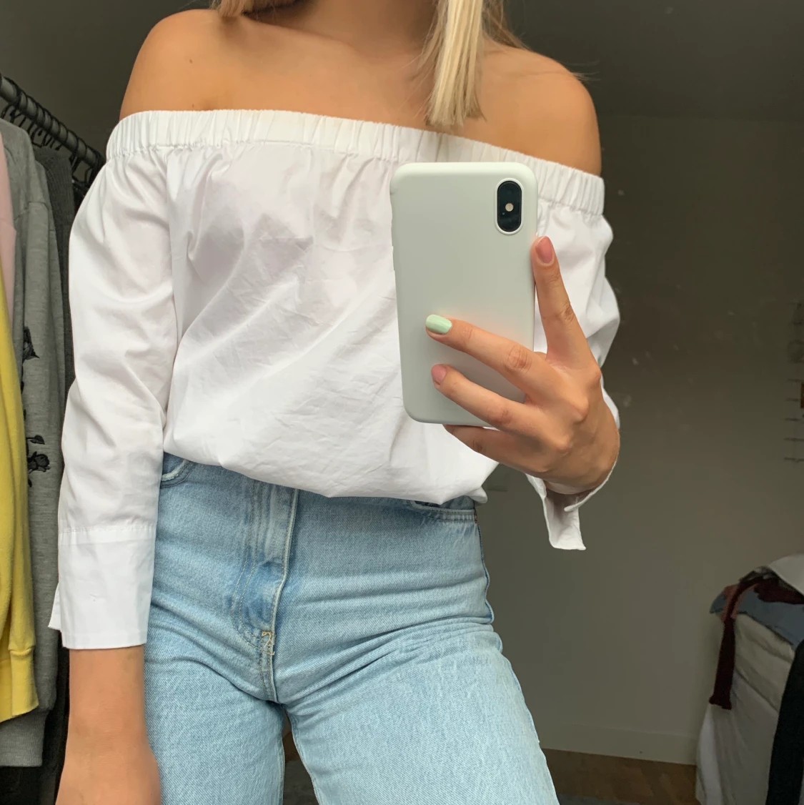Vit offshoulder blus från zara