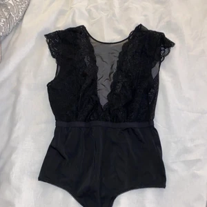 Super snygg body!  - Säljer min snygga body pga av att jag inte använder den nå mer. Storlek XS