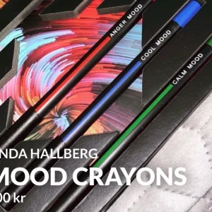 Linda Hallberg Mood Crayons - Mood crayons i färgerna; Röd, Blå & Grön. Aldrig använda.