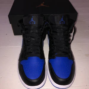 Air Jordan 1 - Helt nya oanvända Jordans! Bud just nu: 1200