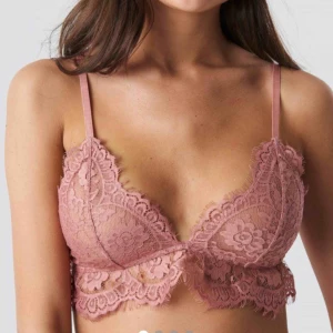  - Helt oanvänd och ny, storlek S  Frakt 11kr 