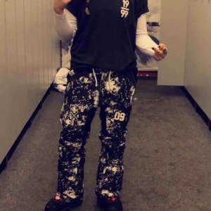  - Snowpants för snowboard/skidor köpta på junkyard, nypris 800, nyskick!