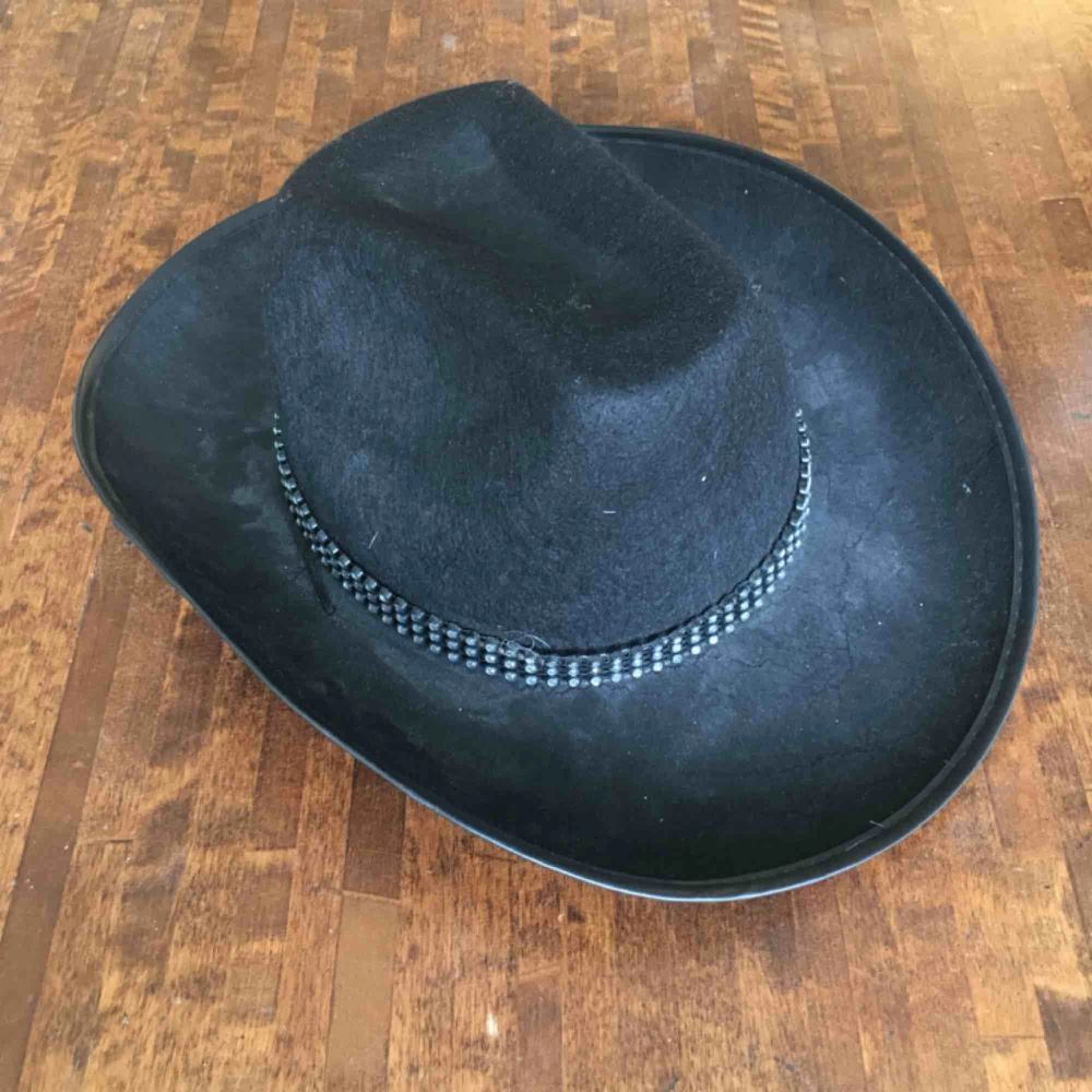 second hand western wear