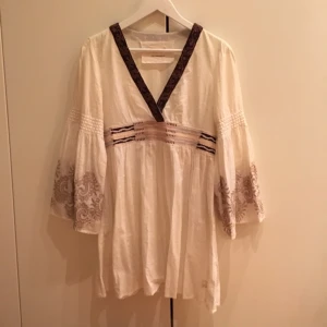  - Jättesöt klänning/tunika från Odd Molly! Aldrig använd. Nypris ca 1600 kr! 