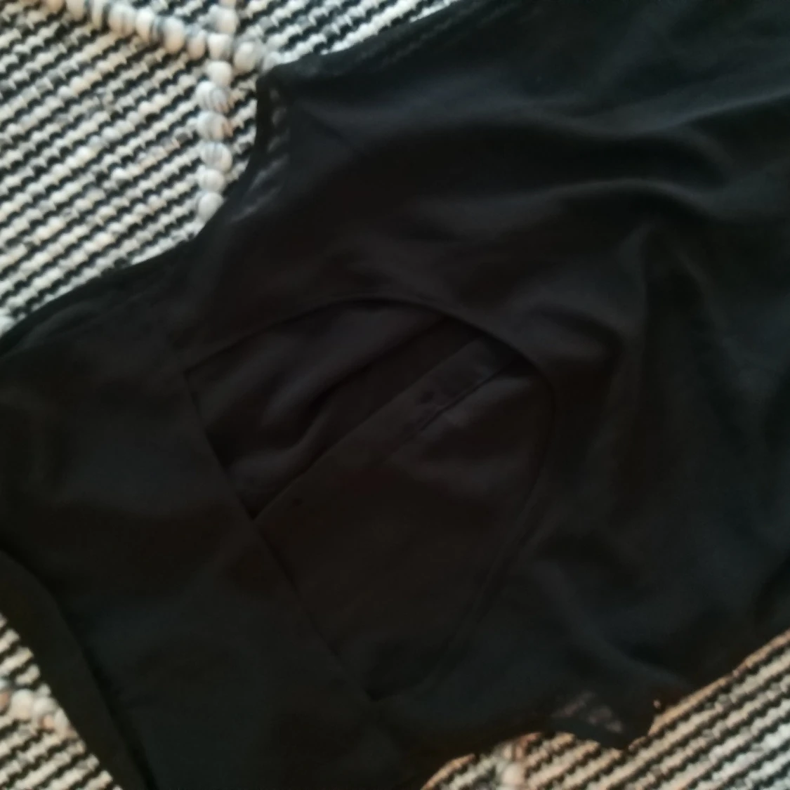 Svart transparant linne  - 90