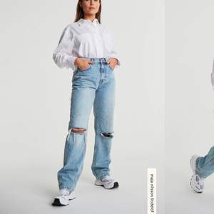 Säljer dessa jeans från Maja Nilsson Lindelöf kollektion med Gina!!! Super snygga och super sköna, aldrig använda då som inte passade🥺💗 storlek är 38 men tror den passar en 36 gott och väl