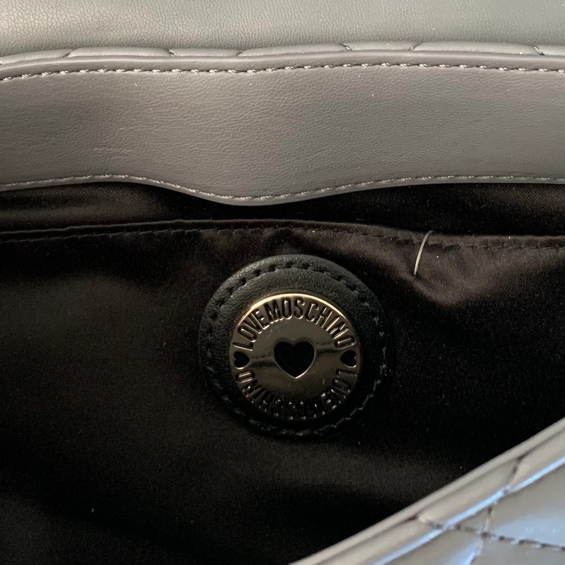 Moschino väska  - 91