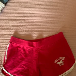 Shorts - Mjukis shorts från hollister som är super sköna! 