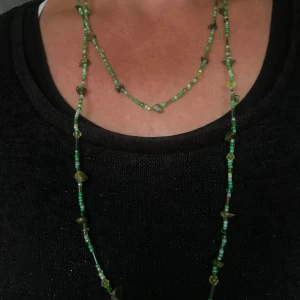 Grönt halsband - Fint halsband🍃