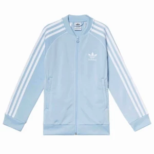  - Står storlek L men sitter fint oversized på andra storlekar oxå . Prislapp kvar därmed aldrig använd . Som man även kan se på bild nr 2 så ligger orginalpriset på 500 . 