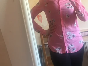 Skjorta - Helt Ny använd ett par gånger bara