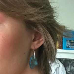 Superfina örhängen - Superfina örhängen! Tvättar såklart med bakteriedödande innan jag skickar! FRI FRAKT :)