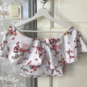 Topp från behrska - En gammal favorit tröja som tyvärr blivit lite bortglömd då jag har en lite för full garderob