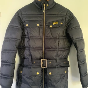 Barbour jack str 36 - Har använt den en gång 