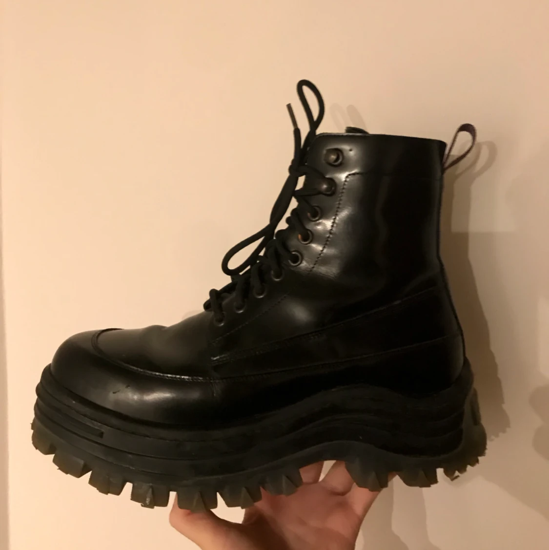 Eytys x HM - läderkängor med platform