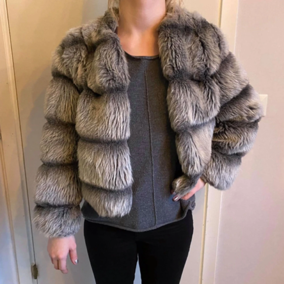 Jacka i fuskpäls