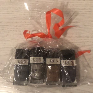 IDUN NAGELLACK - Helt oanvända IDUN nagellack jag fått i present. Värde 399