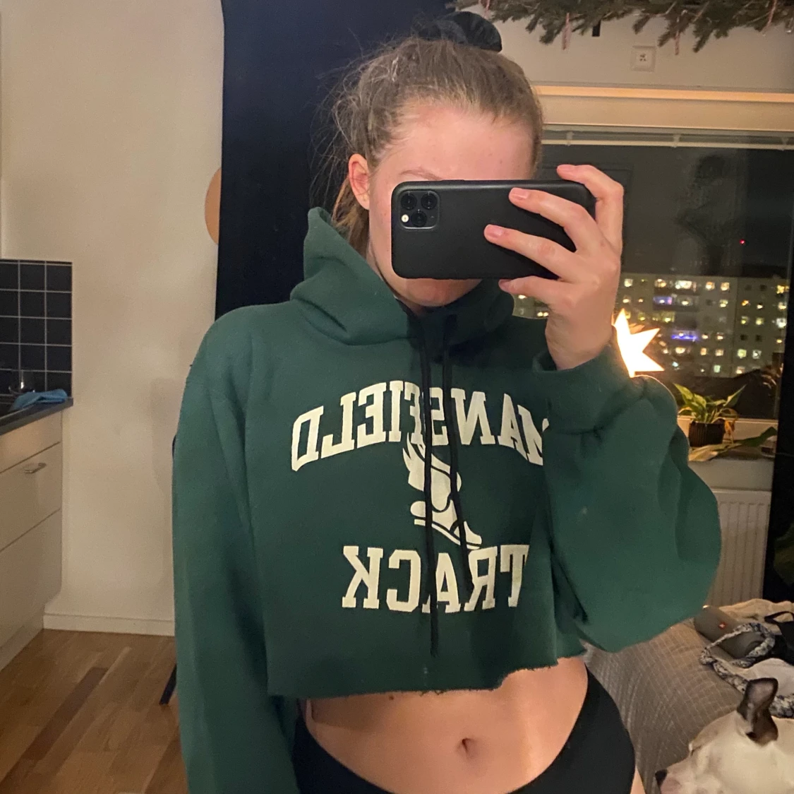 cropped hoodie