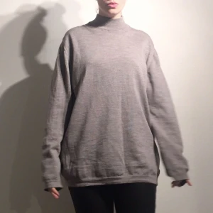  - Fint skick! Varm och skön. +70 för frakt