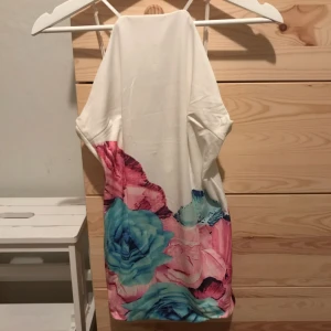  - Säljer pga garderobsrensning