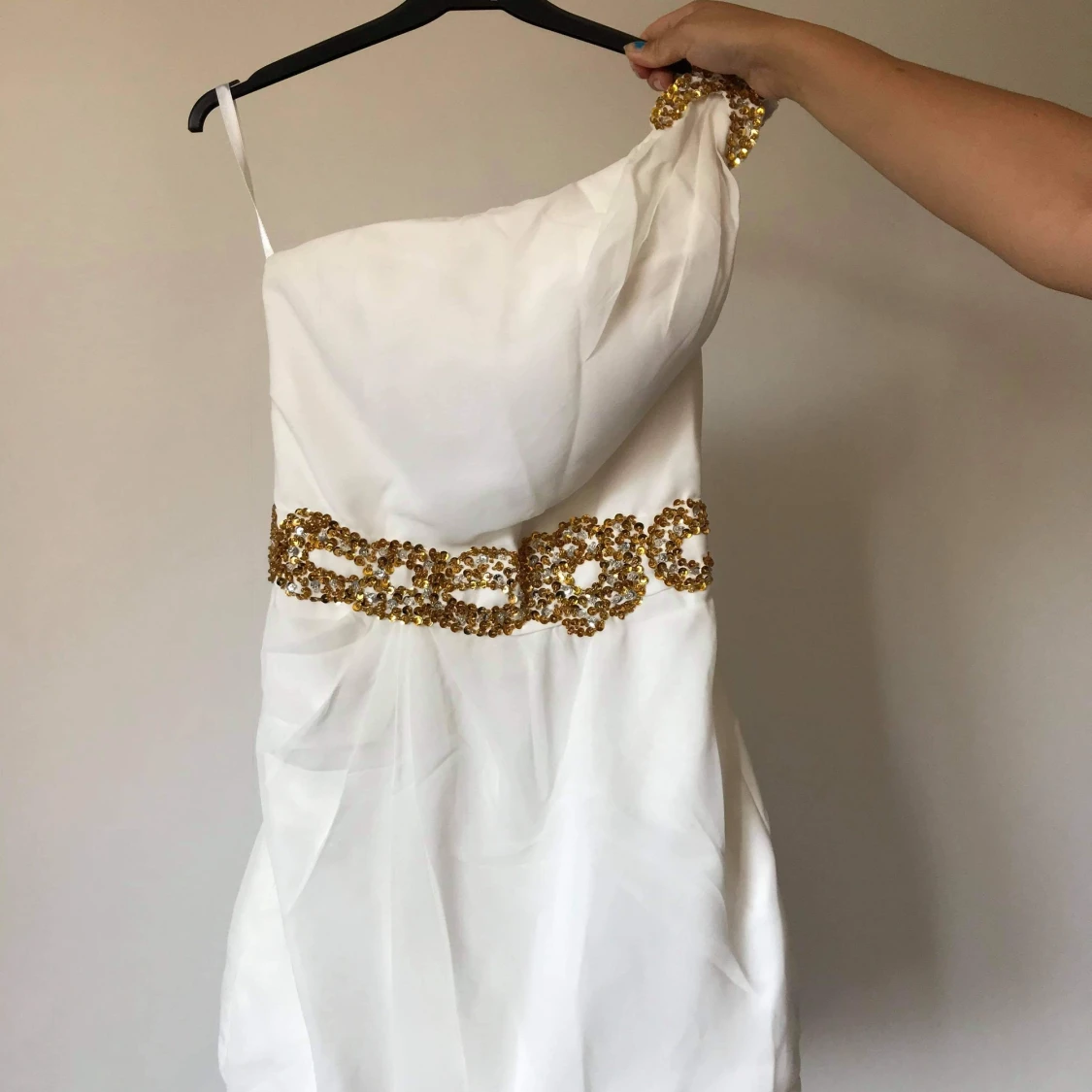 Klänning från e-dresses - 90