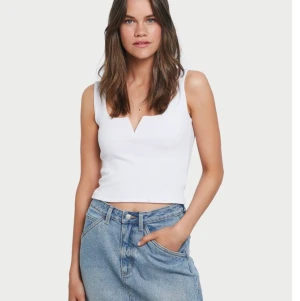 Vitt linne - Intressekoll💜