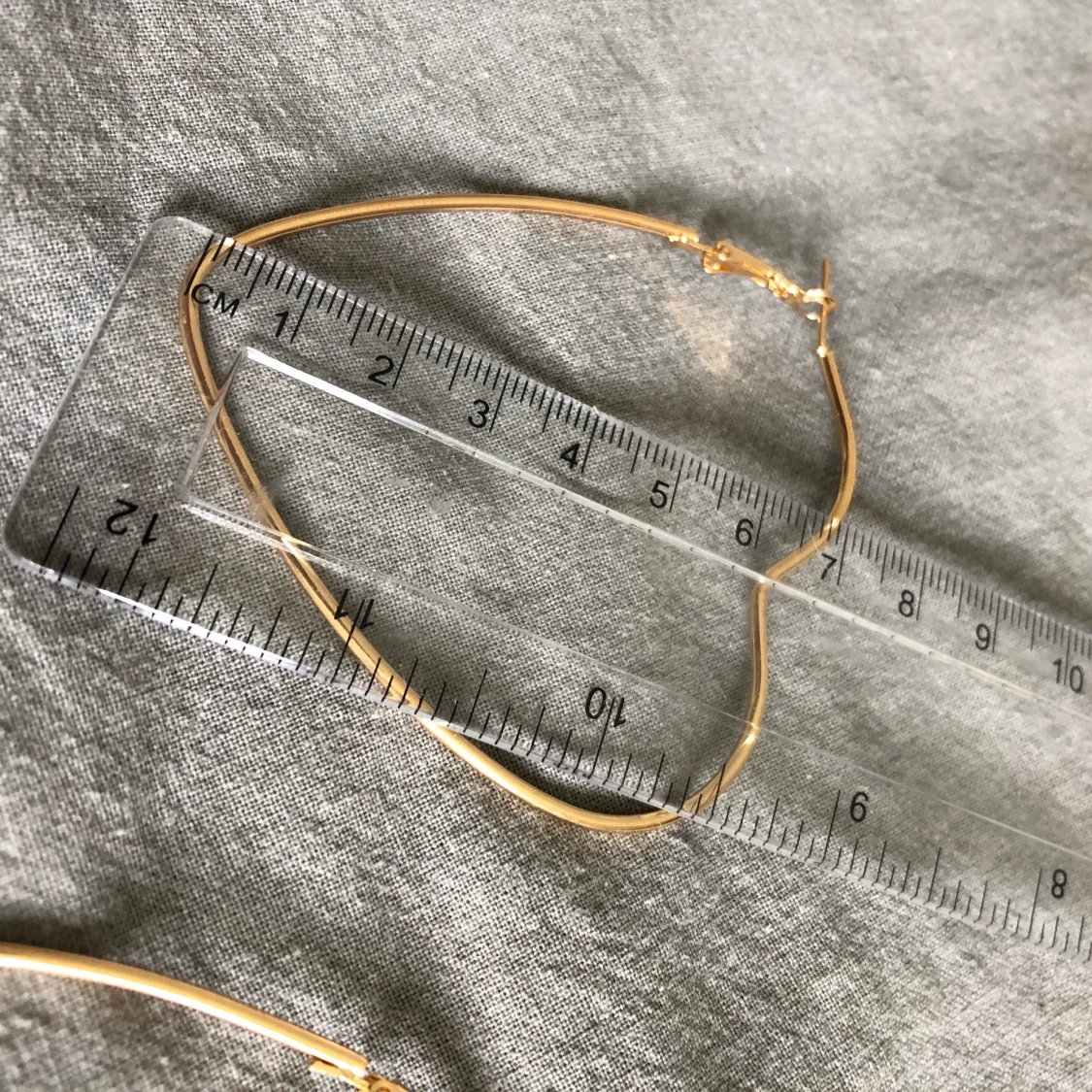 Guldiga hjärtörhängen - 90