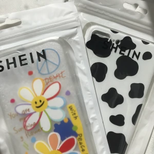 iPhone skal 7/8 plus - Säljer två iPhone 7/8 plus skal, helt nya. Mjuka. 150kr/styck inkl frakt🤩