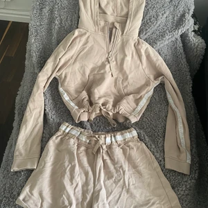 Gymshark set - Stl S på båda delarna, använd endast 1 gång!💛