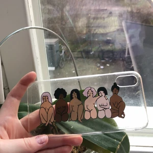 Mobilskal - Från monki! Nypris 120kr lite sliten men inte trasig