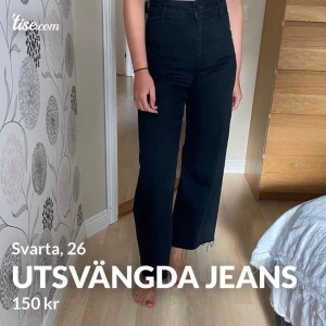 Wideleg jeans - Jätte populära jeans, tyvärr för korta på mig (172). Från zara o använd en gång. Älskar dem för att dem har jätte skönt o behagligt material!!