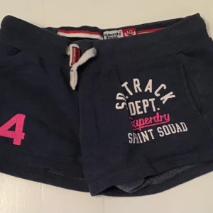 Superdry shorts stl S - Mjukisshorts i fint skick