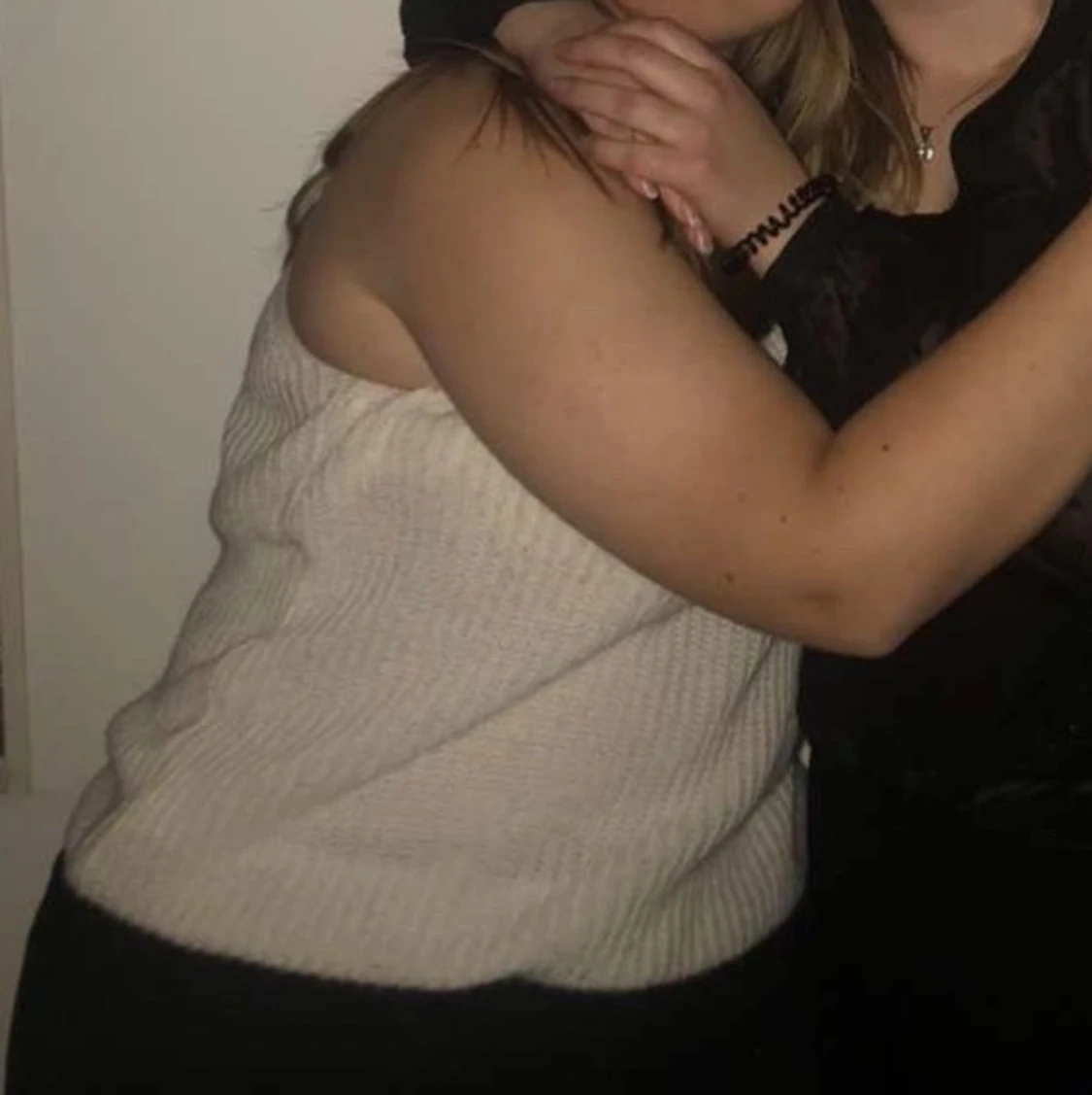 Oneshoulder tröja - 91