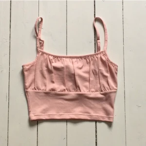  Topp - Söt rosa topp från HM